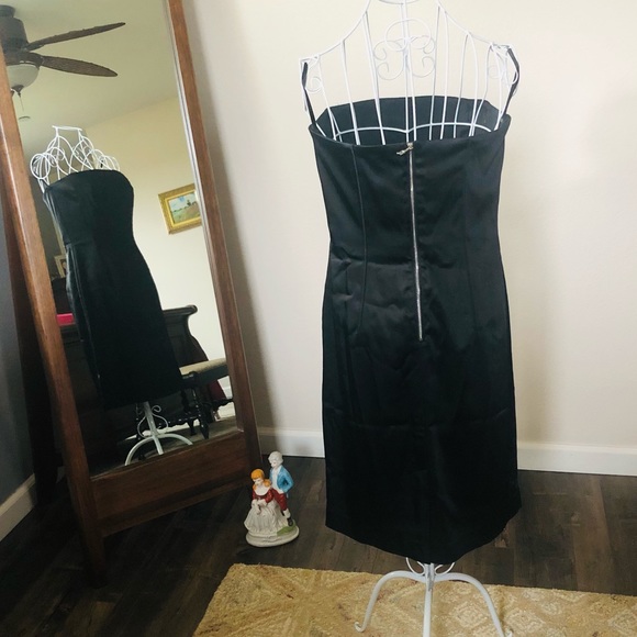 👗Ann Taylor Strapless LBD👗 NWT - Picture 5 of 7